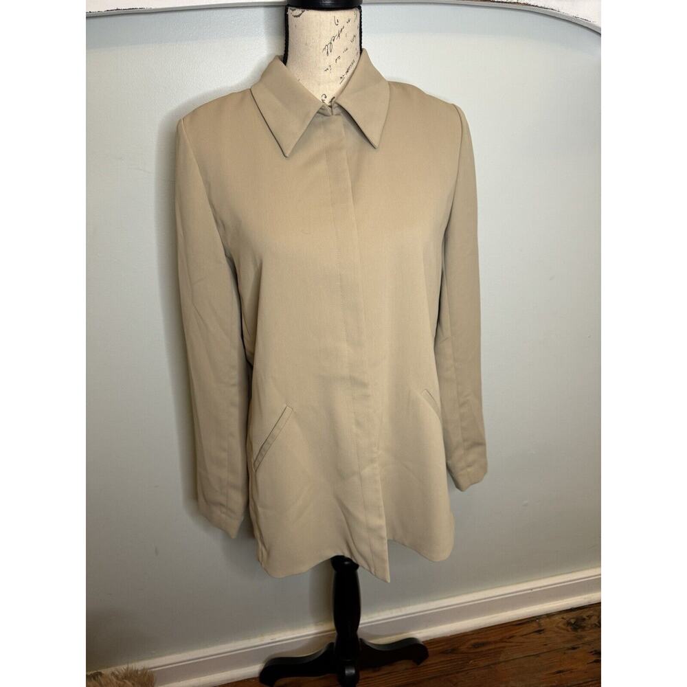 Coldwater Creek Size 8 Blazer With Button Up Neckline